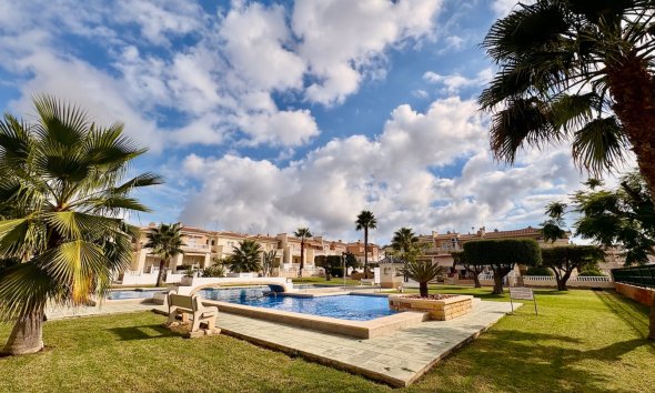 Terraced house / Townhouse - Resale - Rojales - BU-11709