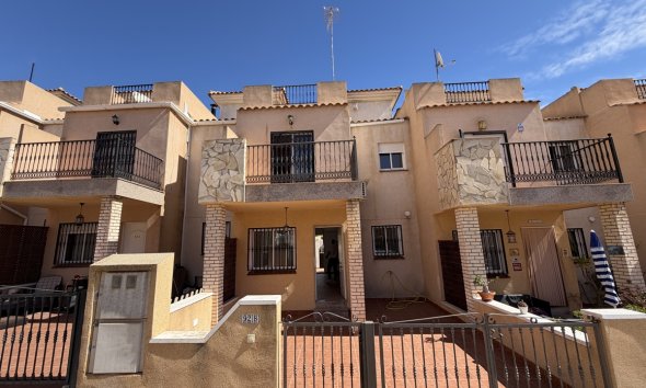 Terraced house / Townhouse - Resale - Torrevieja - Los Altos