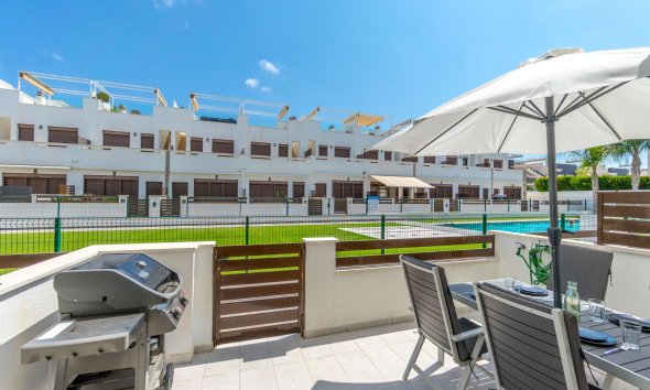 Terraced house / Townhouse - Resale - Torrevieja - Torrevieja