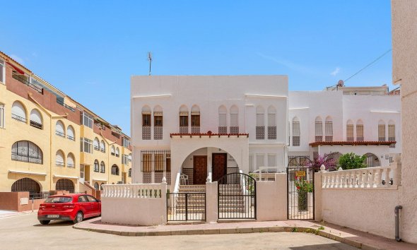 Town House - Resale - Torrevieja - La Mata pueblo