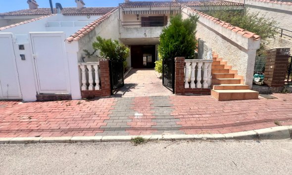 Town House - Resale - Torrevieja - Los balcones