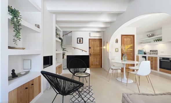 Townhouse / Terraced House - Resale - Benissa - Costa Blanca