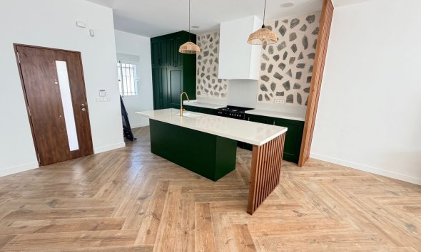 Townhouse / Terraced House - Resale - Catral - Catral