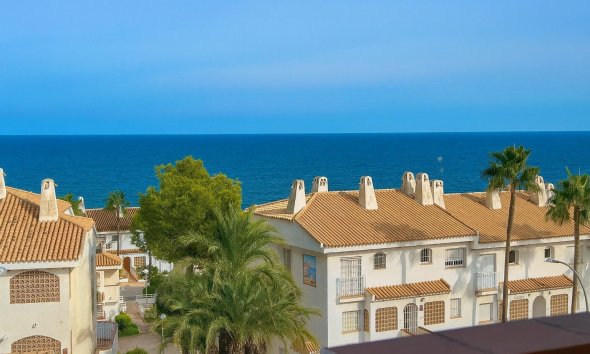 Townhouse / Terraced House - Resale - Dehesa de campoamor - Campoamor