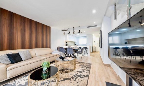 Townhouse / Terraced House - Resale - Finestrat - Urbanización