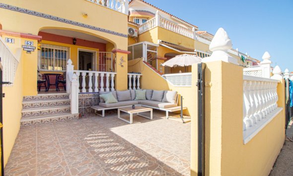 Townhouse / Terraced House - Resale - Orihuela Costa - La Regia