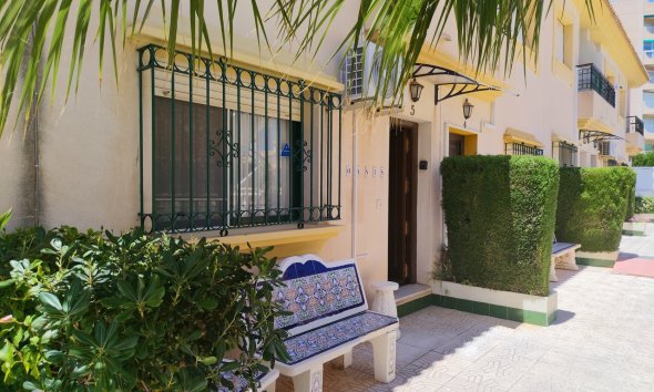 Townhouse / Terraced House - Resale - Orihuela Costa - La Zenia