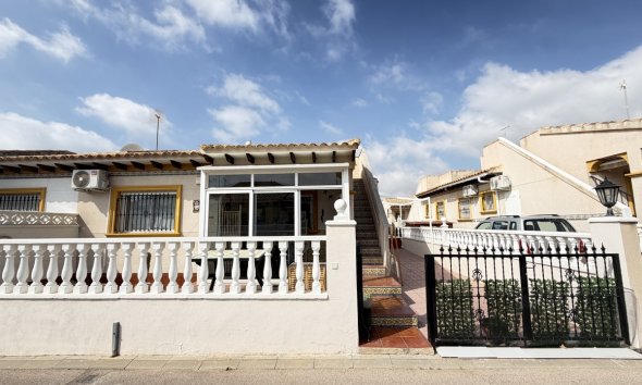 Townhouse / Terraced House - Resale - Orihuela Costa - La Zenia