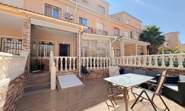 Townhouse / Terraced House - Resale - Orihuela Costa - La Zenia