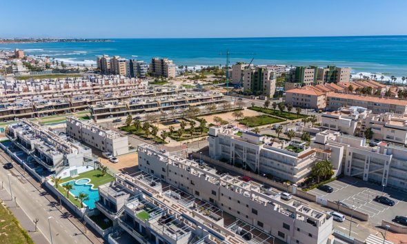 Townhouse / Terraced House - Resale - Pilar de la Horadada - Mil Palmeras