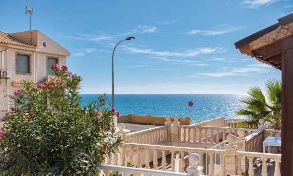 Townhouse / Terraced House - Resale - Torrevieja - Cala de cabo cervera