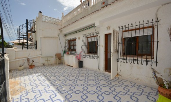 Townhouse / Terraced House - Resale - Torrevieja - El limonar