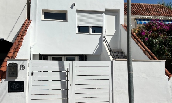 Townhouse / Terraced House - Resale - Torrevieja - Los Balcones