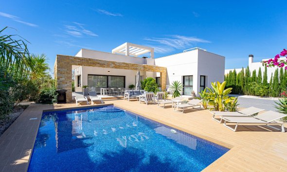 Villa / Casa - Reventa - Ciudad Quesada - Doña Pena