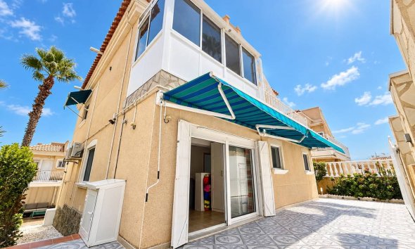 Villa / Casa - Reventa - Orihuela Costa - Villamartín