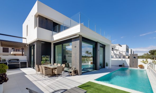 Villa / House - New Build - Pilar de la Horadada - Roda Golf