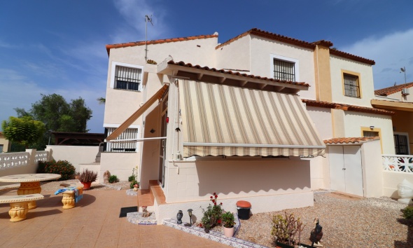 Villa / House - Resale - Algorfa - Montebello