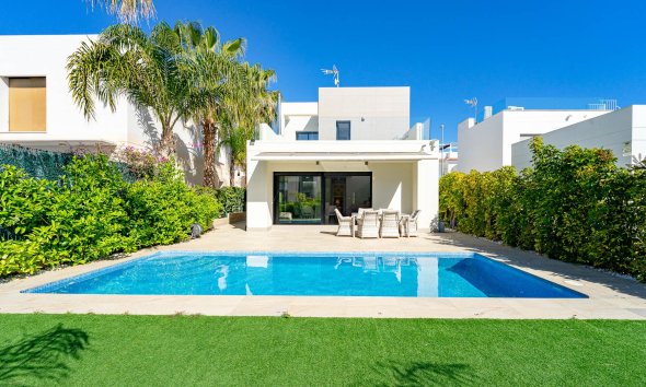 Villa / House - Resale - Ciudad Quesada - Ciudad Quesada