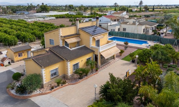 Villa / House - Resale - Elche - La Hoya