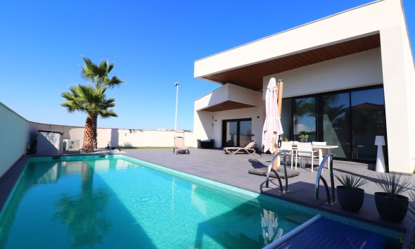 Villa / House - Resale - Formentera del Segura - Fincas de La Vega