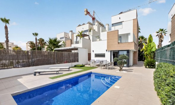 Villa / House - Resale - Guardamar del Segura - El Raso