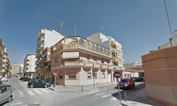 Villa / House - Resale - Guardamar del Segura - Guardamar del Segura