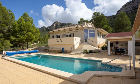 Villa / House - Resale - La Zarza - La Zarza