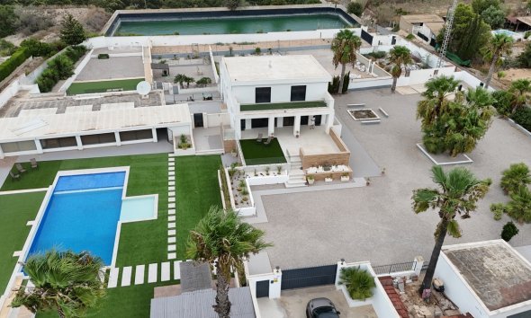 Villa / House - Resale - Los Montesinos - Los Montesinos