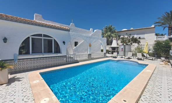 Villa / House - Resale - Orihuela Costa - Blue Lagoon