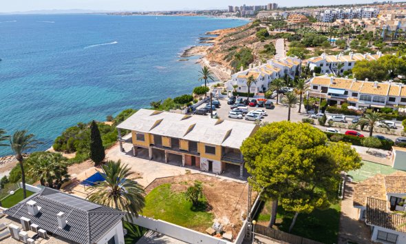Villa / House - Resale - Orihuela Costa - Cabo Roig
