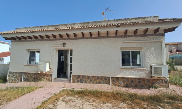 Villa / House - Resale - Orihuela Costa - Villamartín