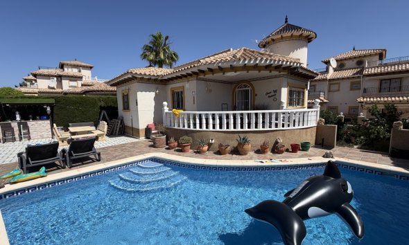 Villa / House - Resale - Orihuela Costa - Villamartín