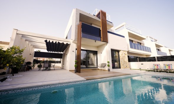 Villa - New Build - Orihuela Costa - WT-81202
