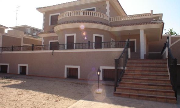Villa - New Build - Torrevieja - Los Altos