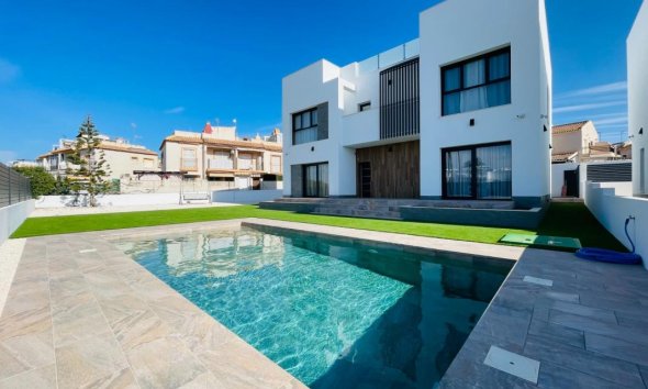 Villa - New Build - Torrevieja - Torrevieja