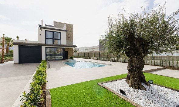 Villa - Obra nueva - Orihuela Costa - Dehesa De Campoamor