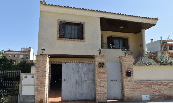 Villa - Resale - Algorfa - Algorfa