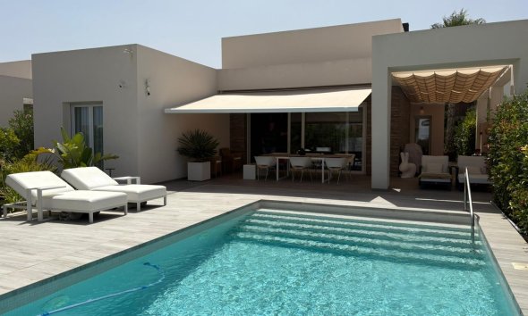 Villa - Resale - Algorfa - FO-26110