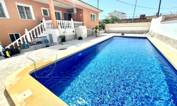 Villa - Resale - Benijofar - pueblo