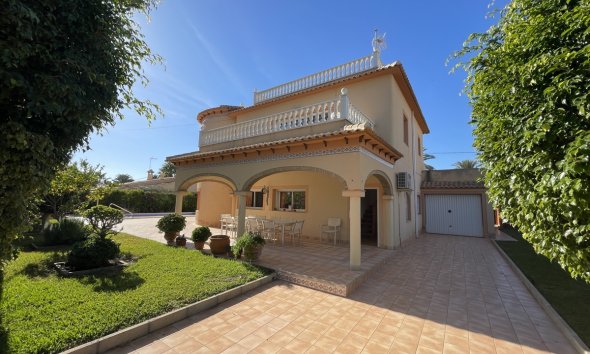 Villa - Resale - Cabo Roig - Cabo Roig