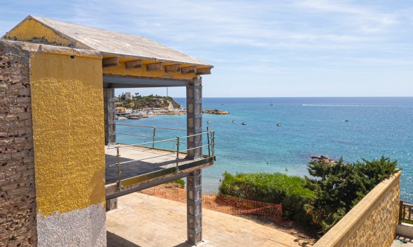 Villa - Resale - Orihuela Costa - 2452T