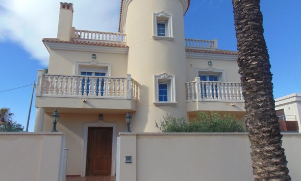 Villa - Resale - Orihuela Costa - Cabo Roig