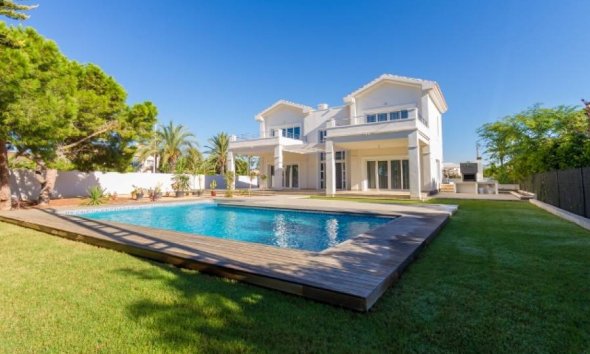 Villa - Resale - Orihuela Costa - Cabo Roig