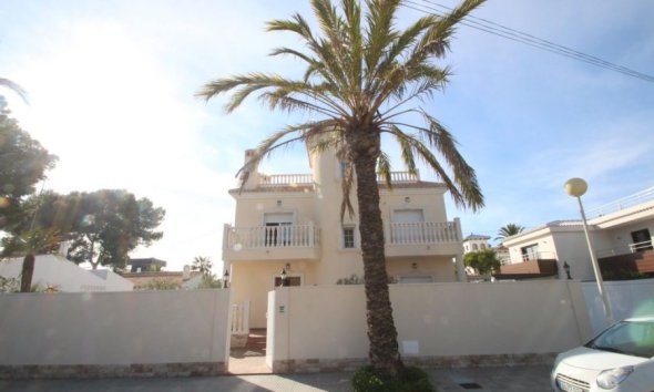 Villa - Resale - Orihuela Costa - Cabo Roig