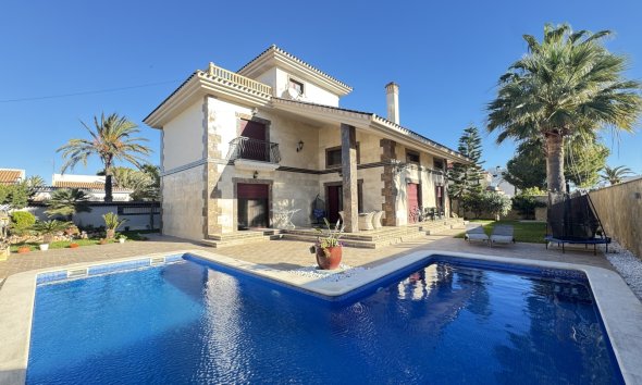 Villa - Resale - Orihuela Costa - Cabo Roig