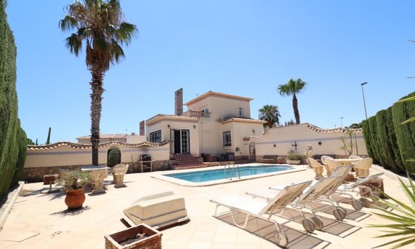 Villa - Resale - Orihuela Costa - Las Ramblas