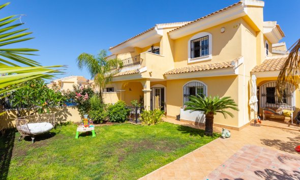 Villa - Resale - Orihuela Costa - Los Dolses