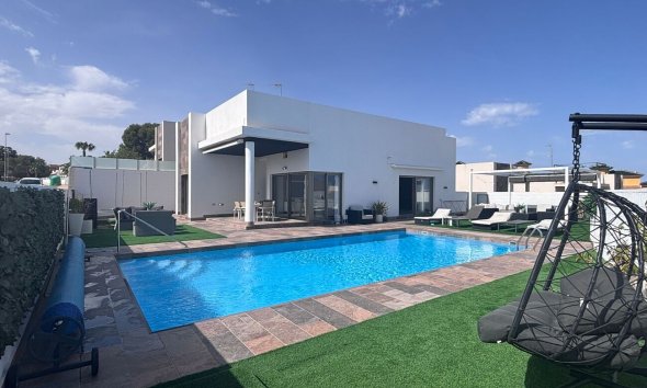 Villa - Resale - Orihuela Costa - Pau 8