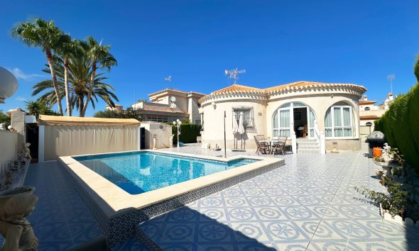 Villa - Resale - Orihuela Costa - Playa Flamenca