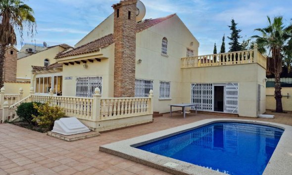 Villa - Resale - Orihuela Costa - Playa Flamenca